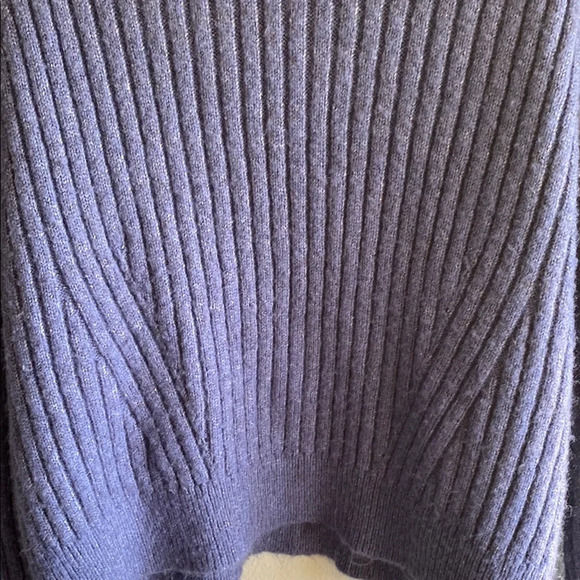 Sophie Rue Blue Crew Neck Sweater with Ribbed Knit - Picture 4 of 6